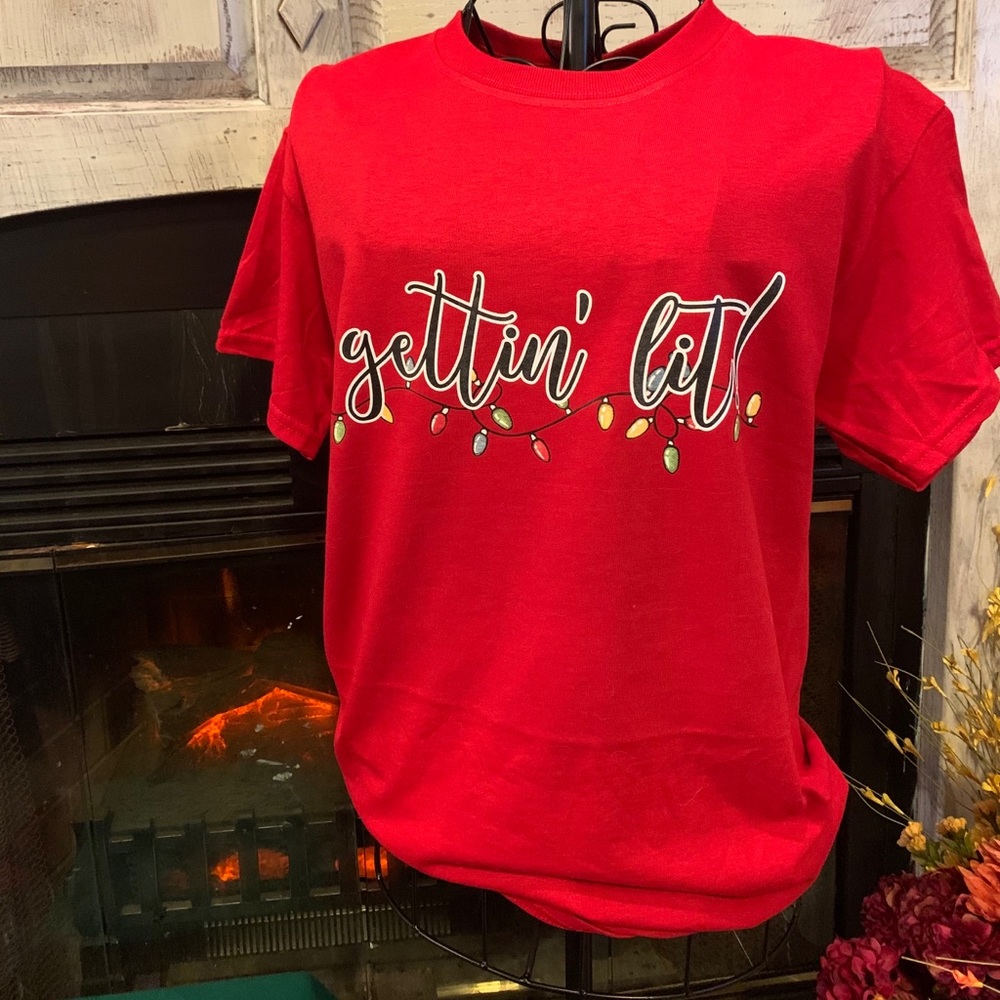 Gettin lit graphic tee